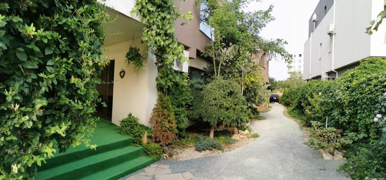 Vila Zuzette Hotel Constanţa Eksteriør billede