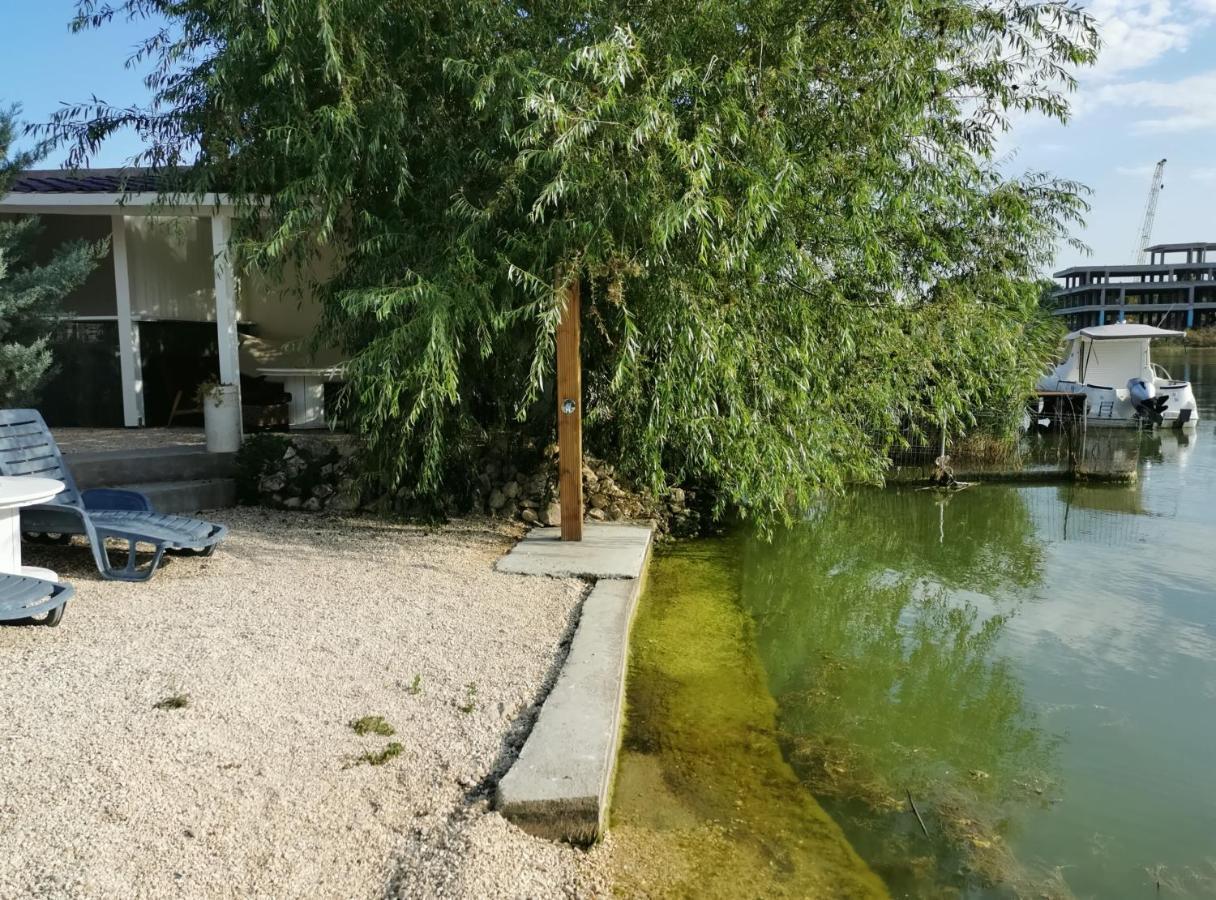Vila Zuzette Hotel Constanţa Eksteriør billede