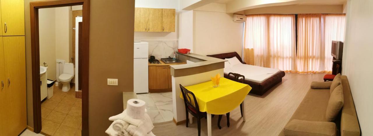Vila Zuzette Hotel Constanţa Eksteriør billede